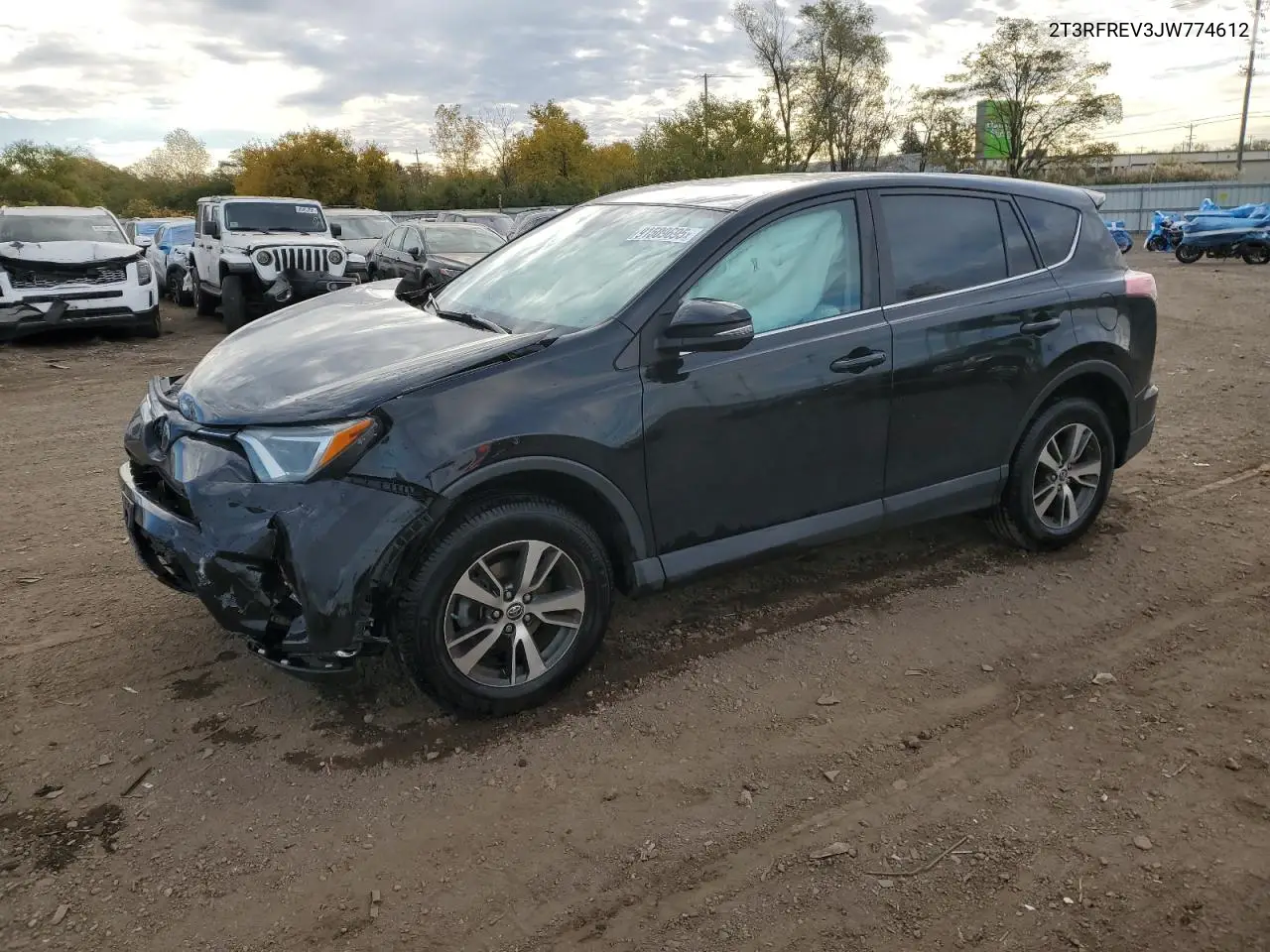 2T3RFREV3JW774612 2018 Toyota Rav4 Adventure