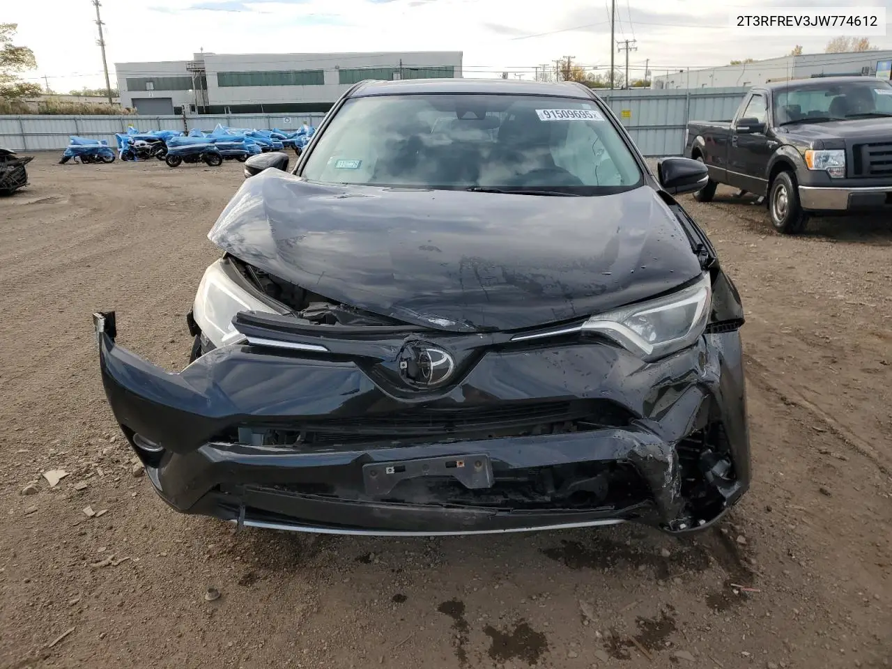 2T3RFREV3JW774612 2018 Toyota Rav4 Adventure