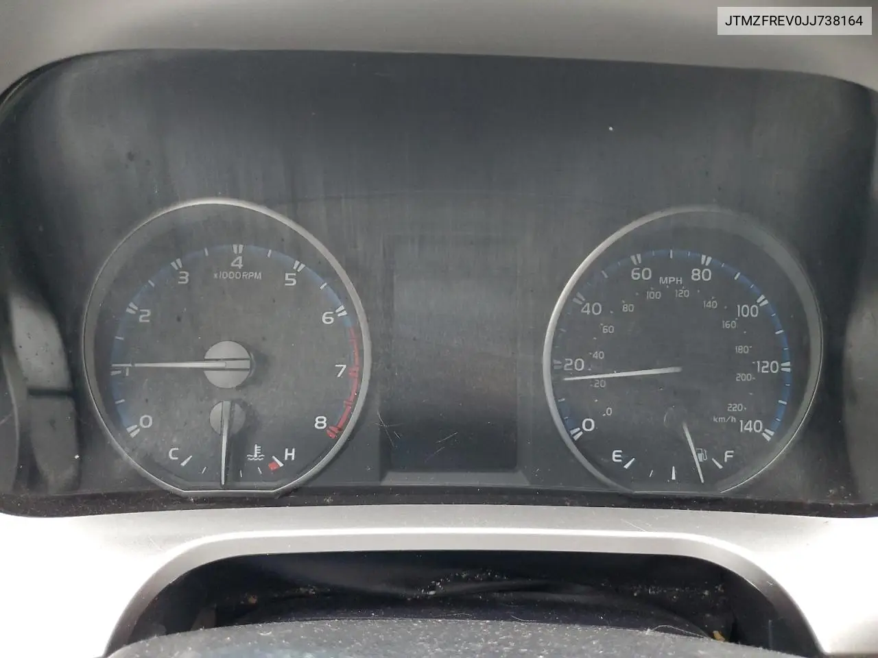 JTMZFREV0JJ738164 2018 Toyota Rav4 Le