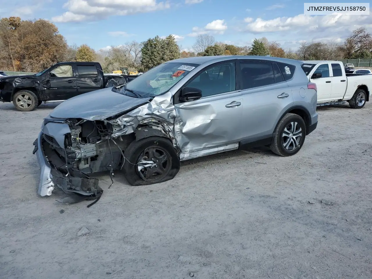 JTMZFREV5JJ158750 2018 Toyota Rav4 Le