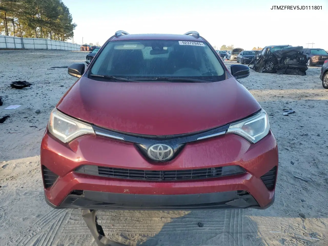JTMZFREV5JD111801 2018 Toyota Rav4 Le