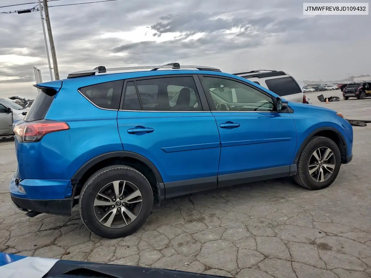 JTMWFREV8JD109432 2018 Toyota Rav4 Adventure