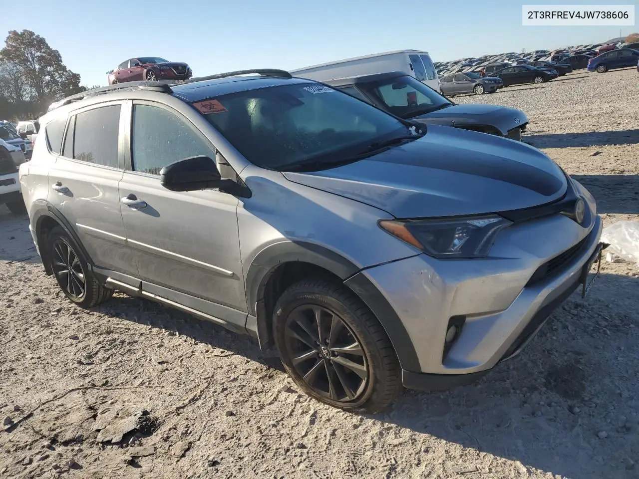 2T3RFREV4JW738606 2018 Toyota Rav4 Adventure