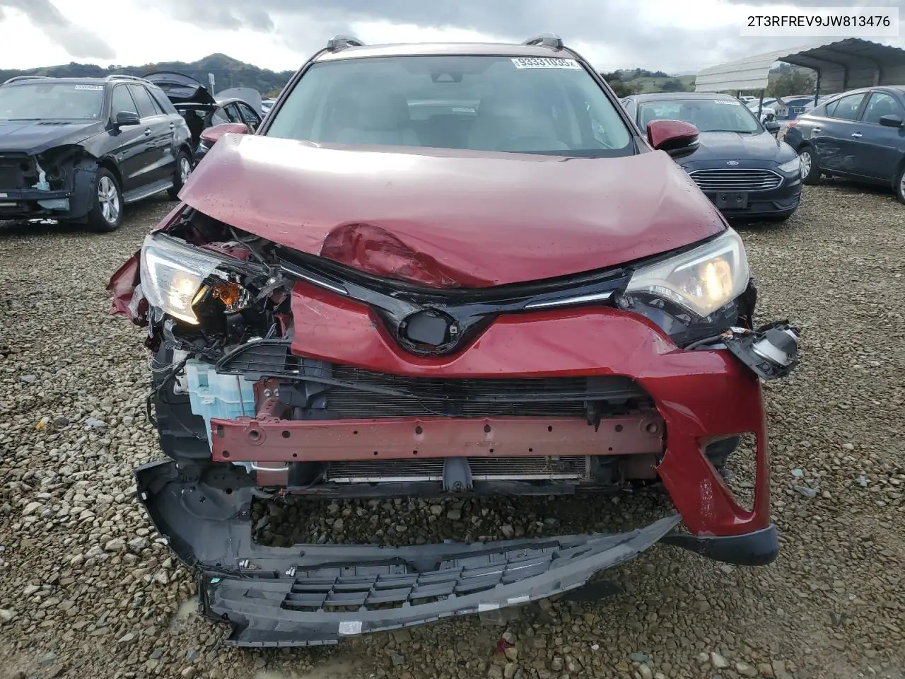 2T3RFREV9JW813476 2018 Toyota Rav4 Adventure