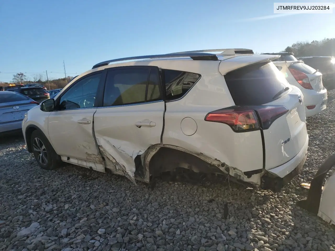JTMRFREV9JJ203284 2018 Toyota Rav4 Adventure