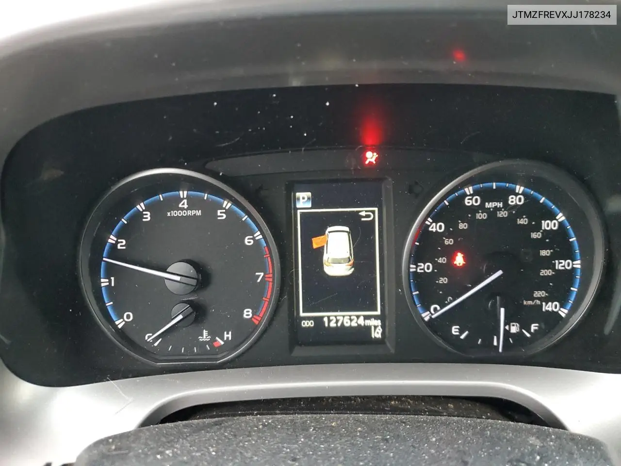 JTMZFREVXJJ178234 2018 Toyota Rav4 Le