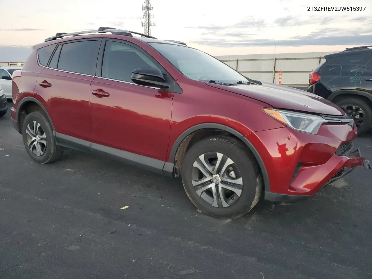 2T3ZFREV2JW515397 2018 Toyota Rav4 Le