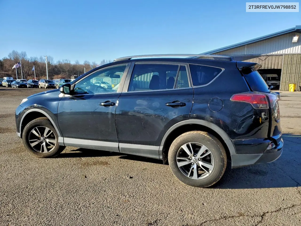 2T3RFREV0JW798852 2018 Toyota Rav4 Adventure