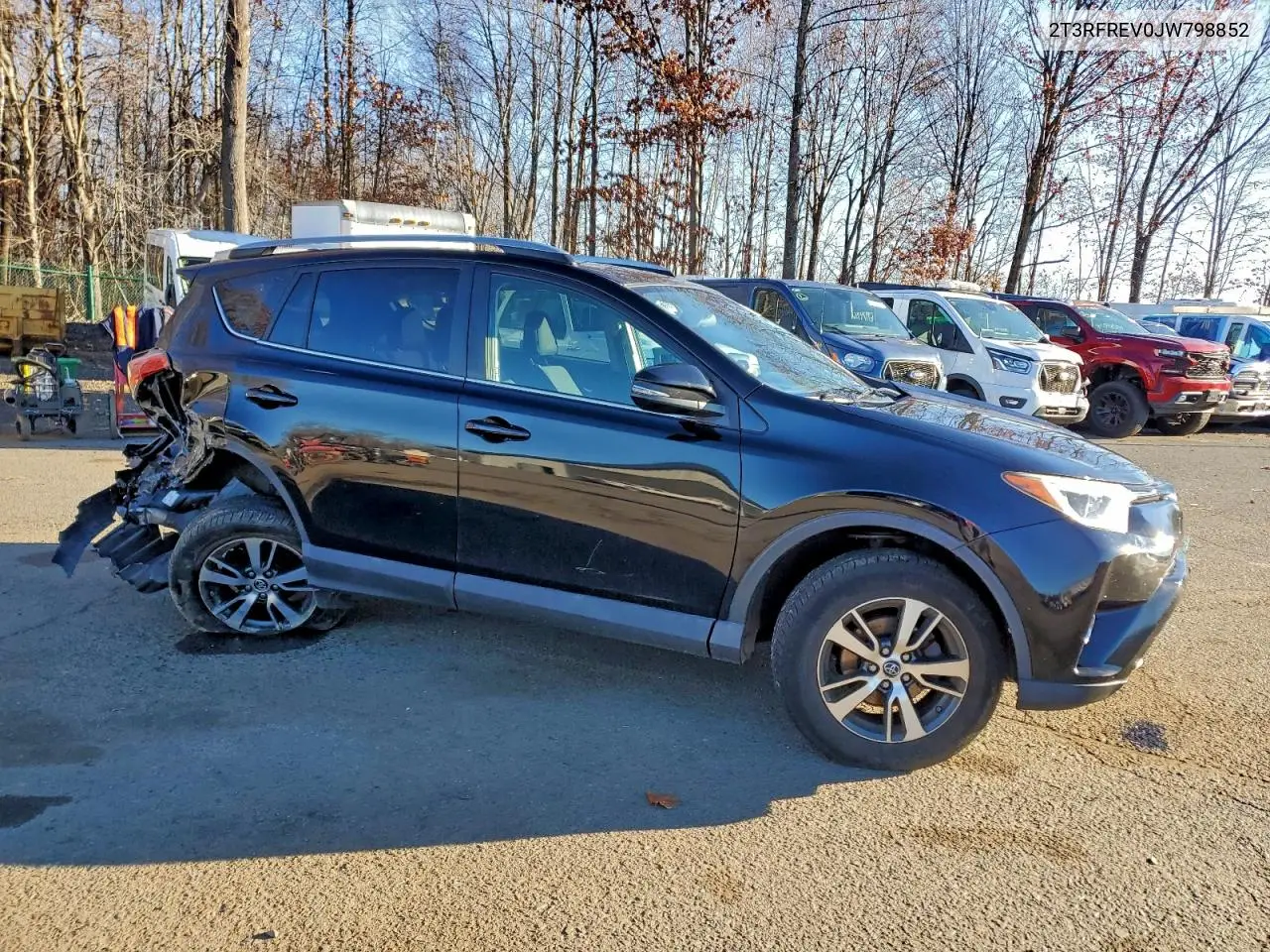 2T3RFREV0JW798852 2018 Toyota Rav4 Adventure
