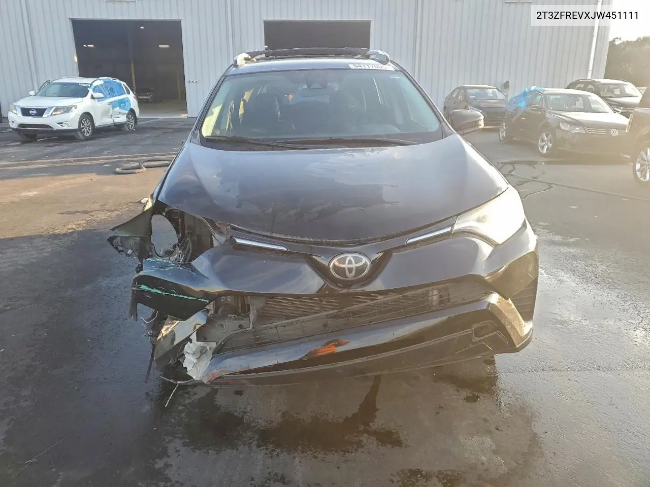 2T3ZFREVXJW451111 2018 Toyota Rav4 Le