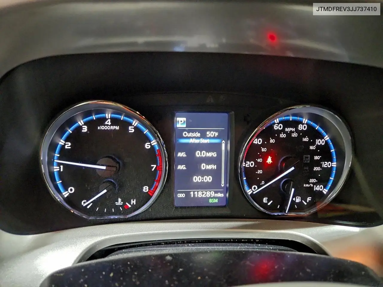 JTMDFREV3JJ737410 2018 Toyota Rav4 Limited