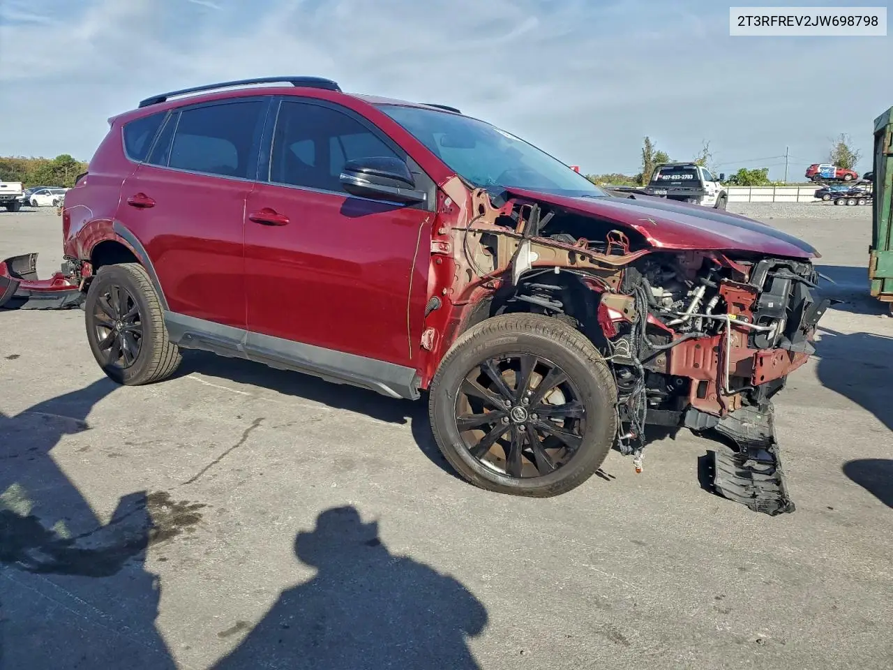 2T3RFREV2JW698798 2018 Toyota Rav4 Adventure