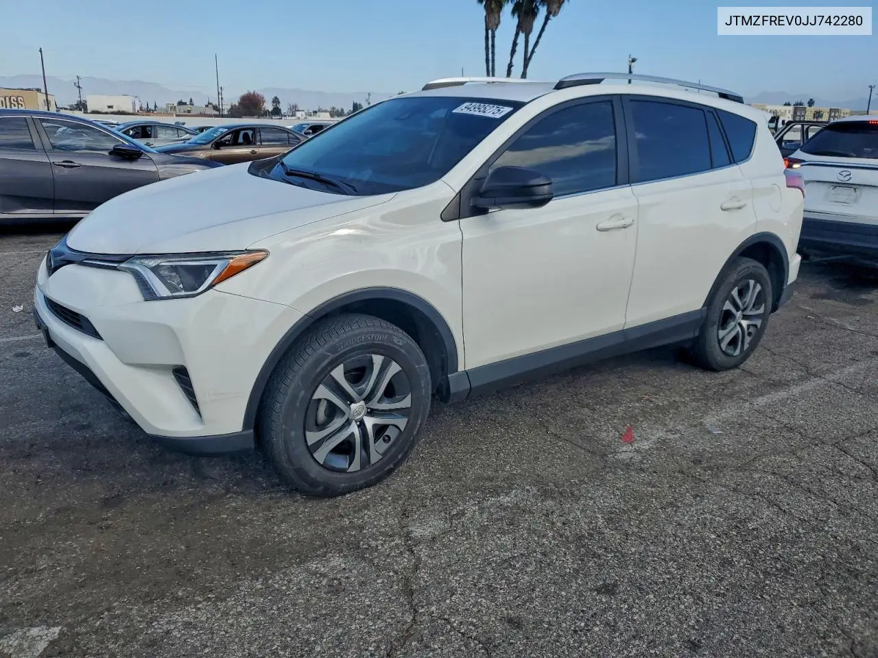 JTMZFREV0JJ742280 2018 Toyota Rav4 Le