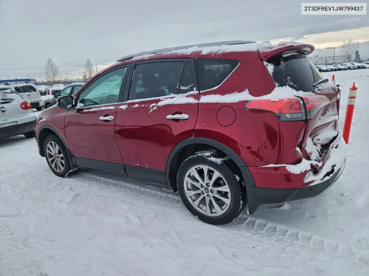 2T3DFREV1JW799437 2018 Toyota Rav4 Limited