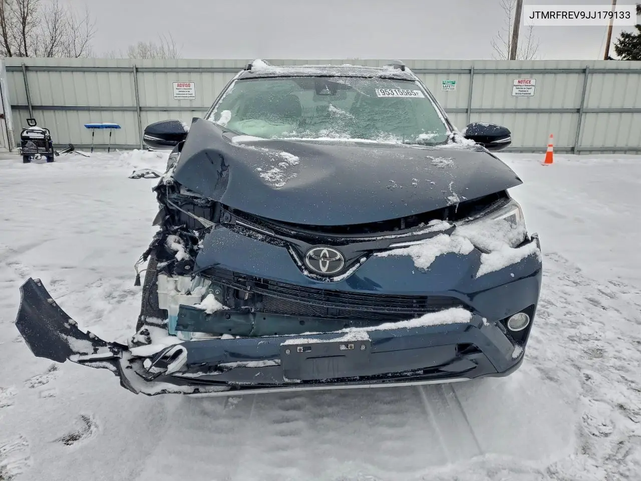 JTMRFREV9JJ179133 2018 Toyota Rav4 Adventure
