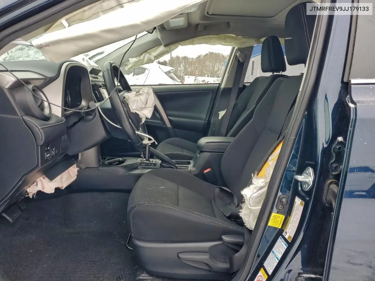 JTMRFREV9JJ179133 2018 Toyota Rav4 Adventure