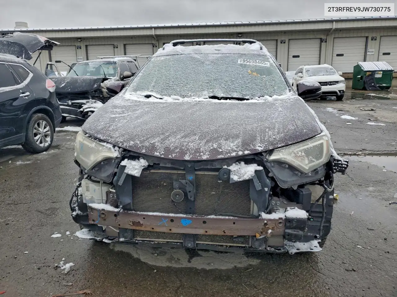 2T3RFREV9JW730775 2018 Toyota Rav4 Adventure