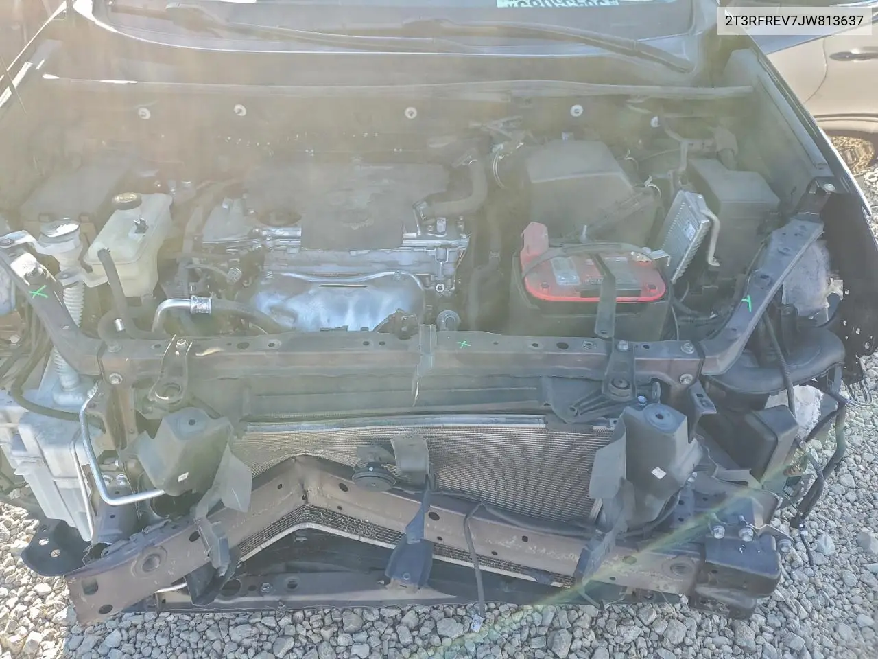 2T3RFREV7JW813637 2018 Toyota Rav4 Adventure