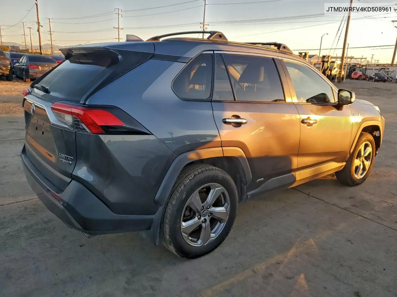 JTMDWRFV4KD508961 2019 Toyota Rav4 Limited