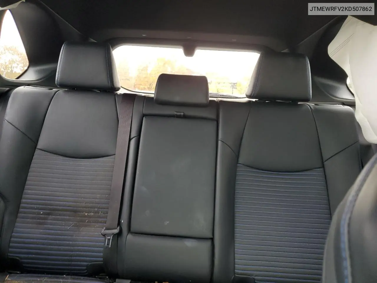 JTMEWRFV2KD507862 2019 Toyota Rav4 Xse