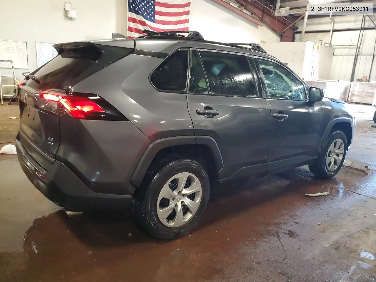 2T3F1RFV9KC053911 2019 Toyota Rav4 Le
