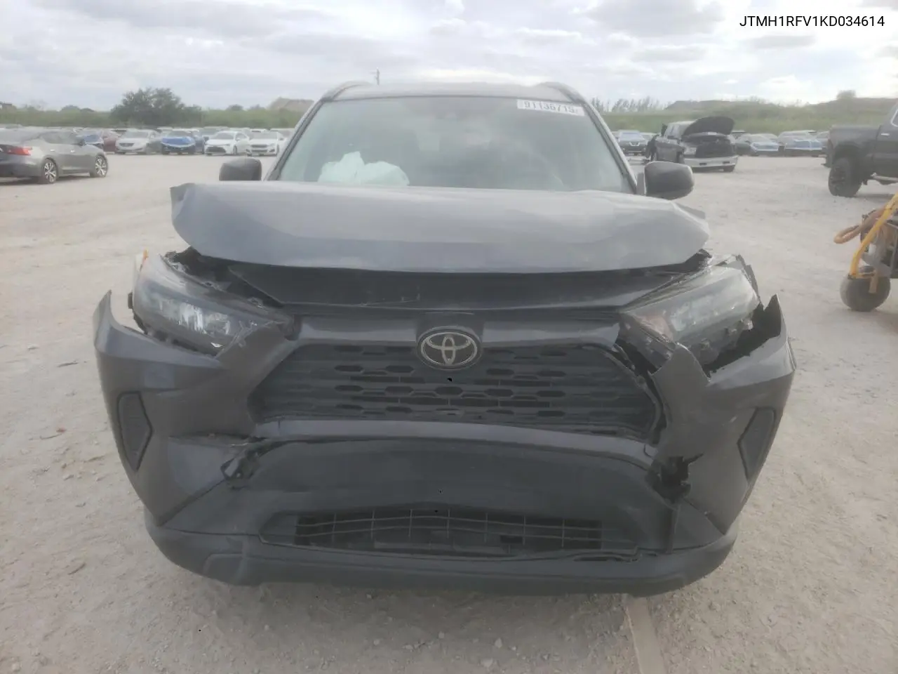 JTMH1RFV1KD034614 2019 Toyota Rav4 Le
