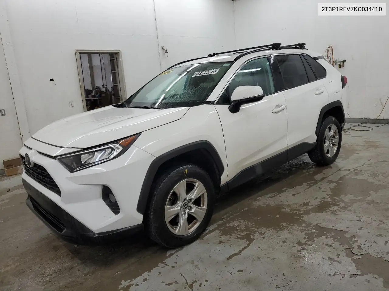 2T3P1RFV7KC034410 2019 Toyota Rav4 Xle