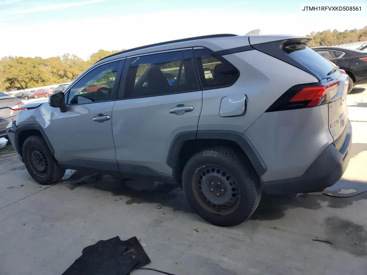 JTMH1RFVXKD508561 2019 Toyota Rav4 Le