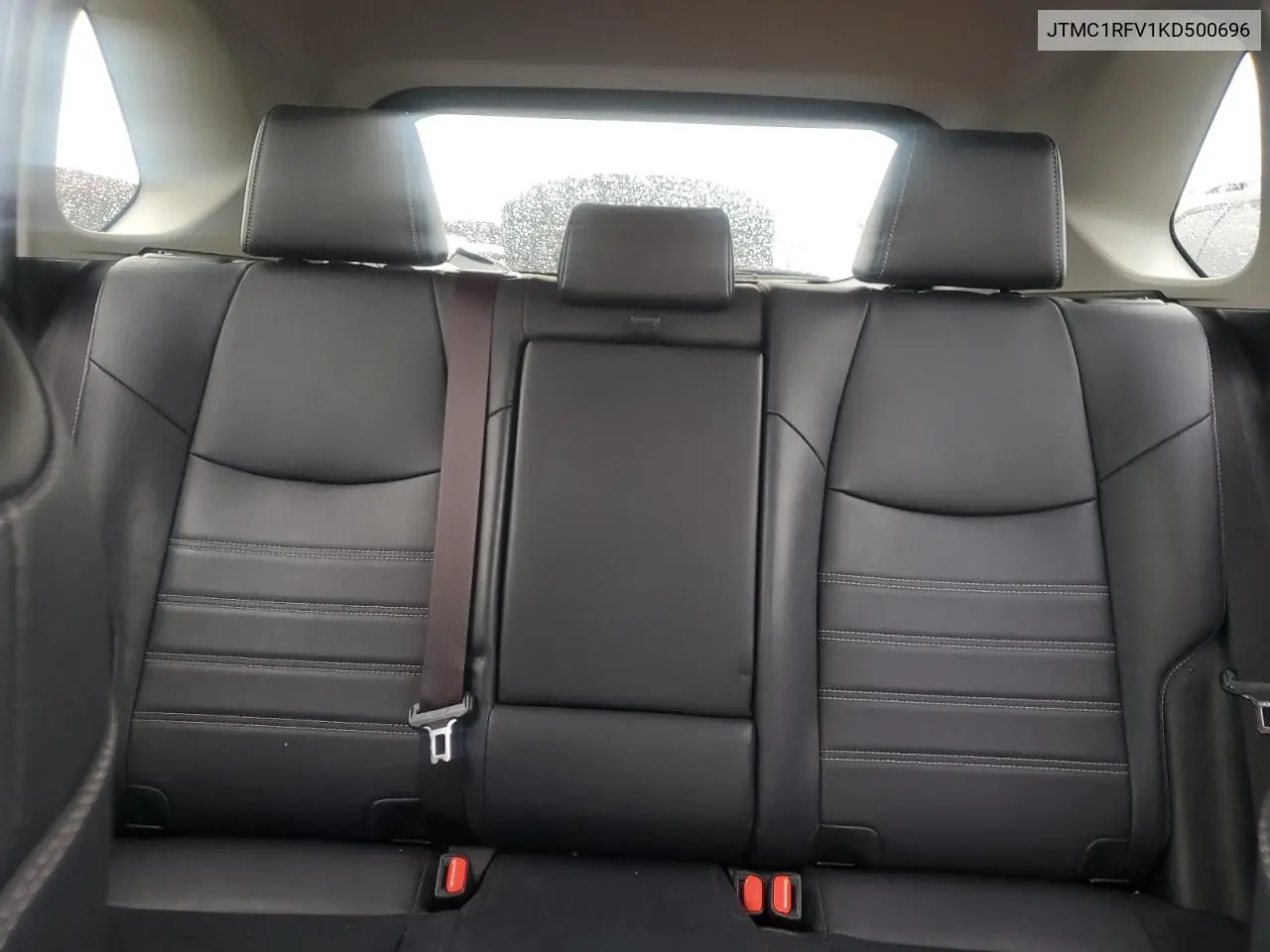 JTMC1RFV1KD500696 2019 Toyota Rav4 Xle Premium