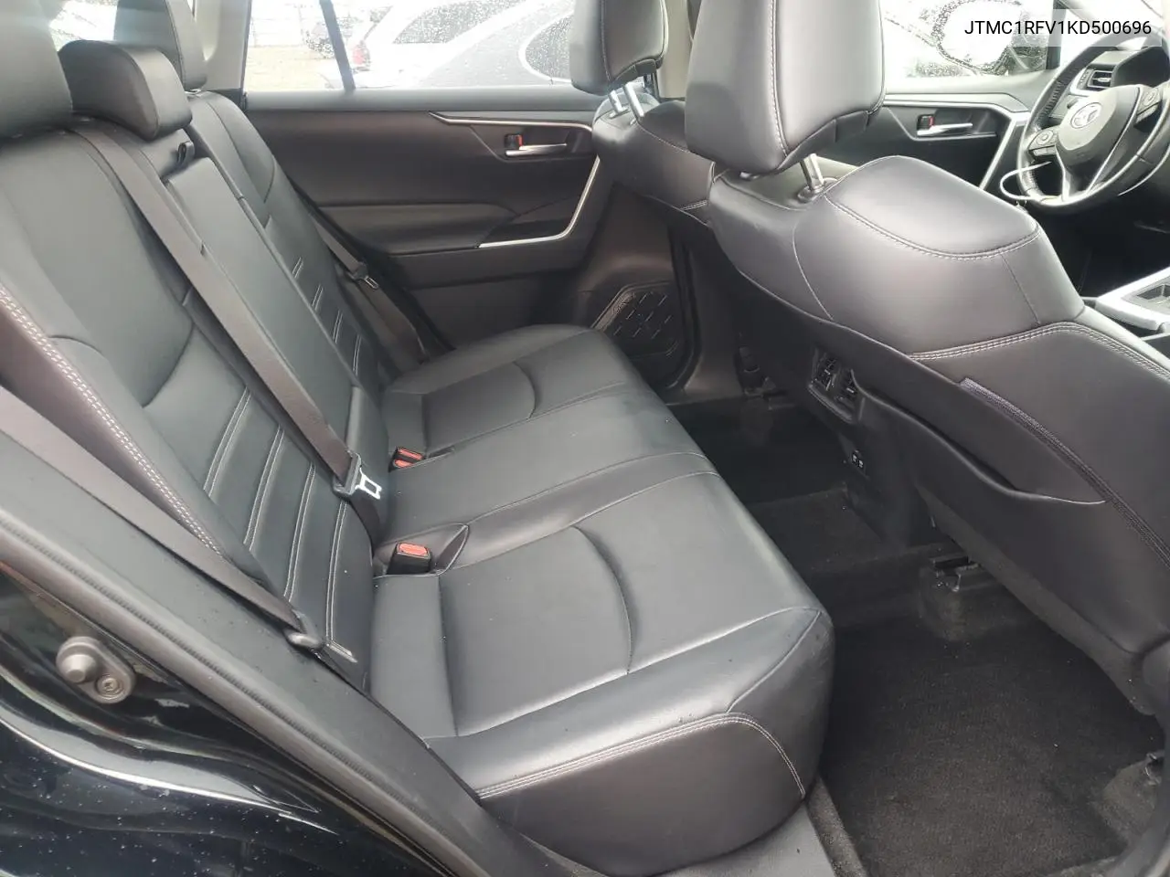 JTMC1RFV1KD500696 2019 Toyota Rav4 Xle Premium