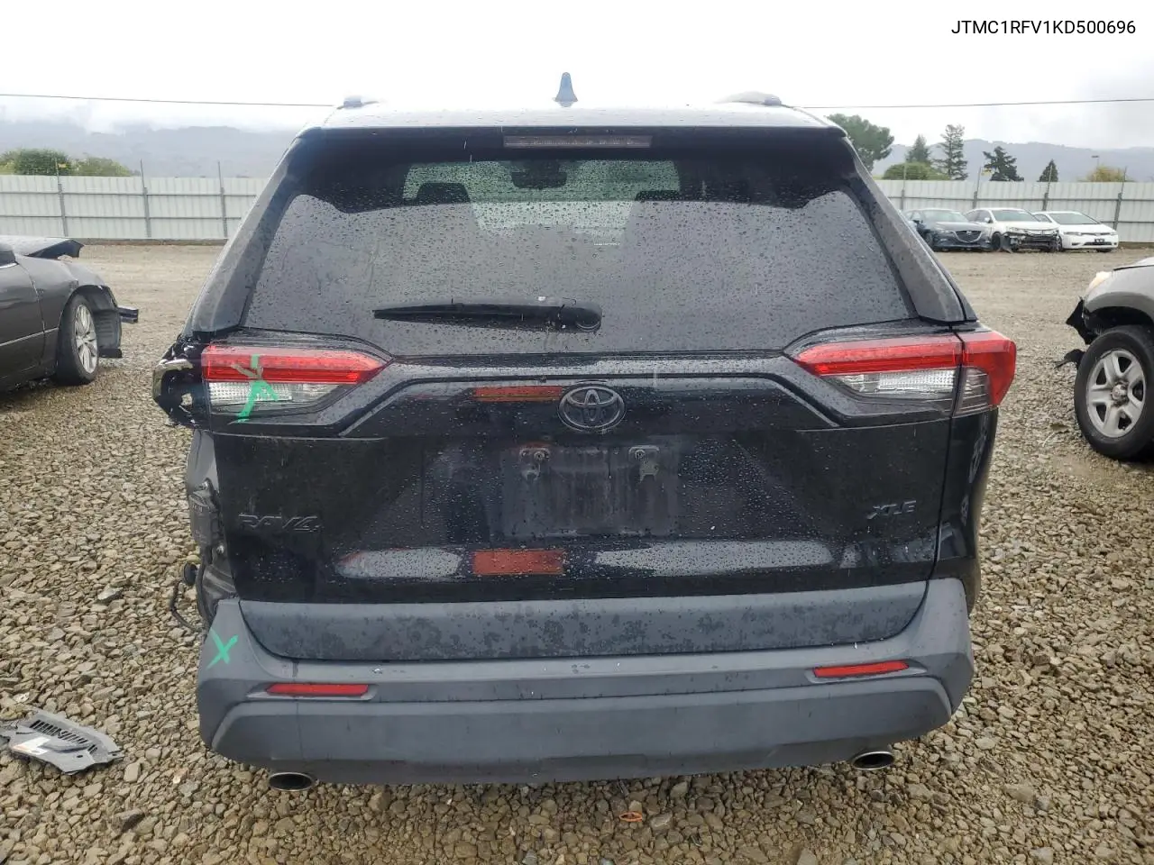 JTMC1RFV1KD500696 2019 Toyota Rav4 Xle Premium