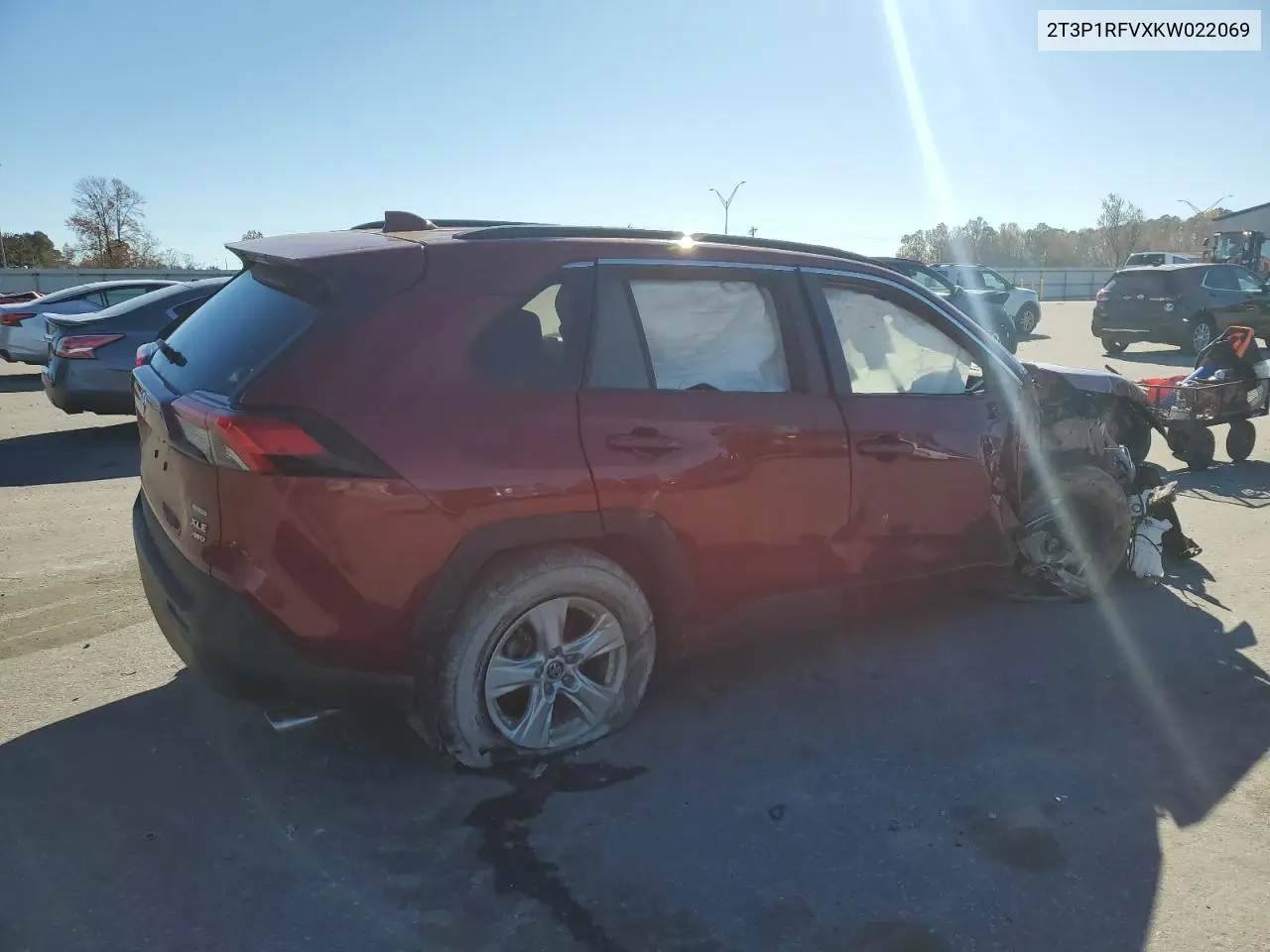 2T3P1RFVXKW022069 2019 Toyota Rav4 Xle