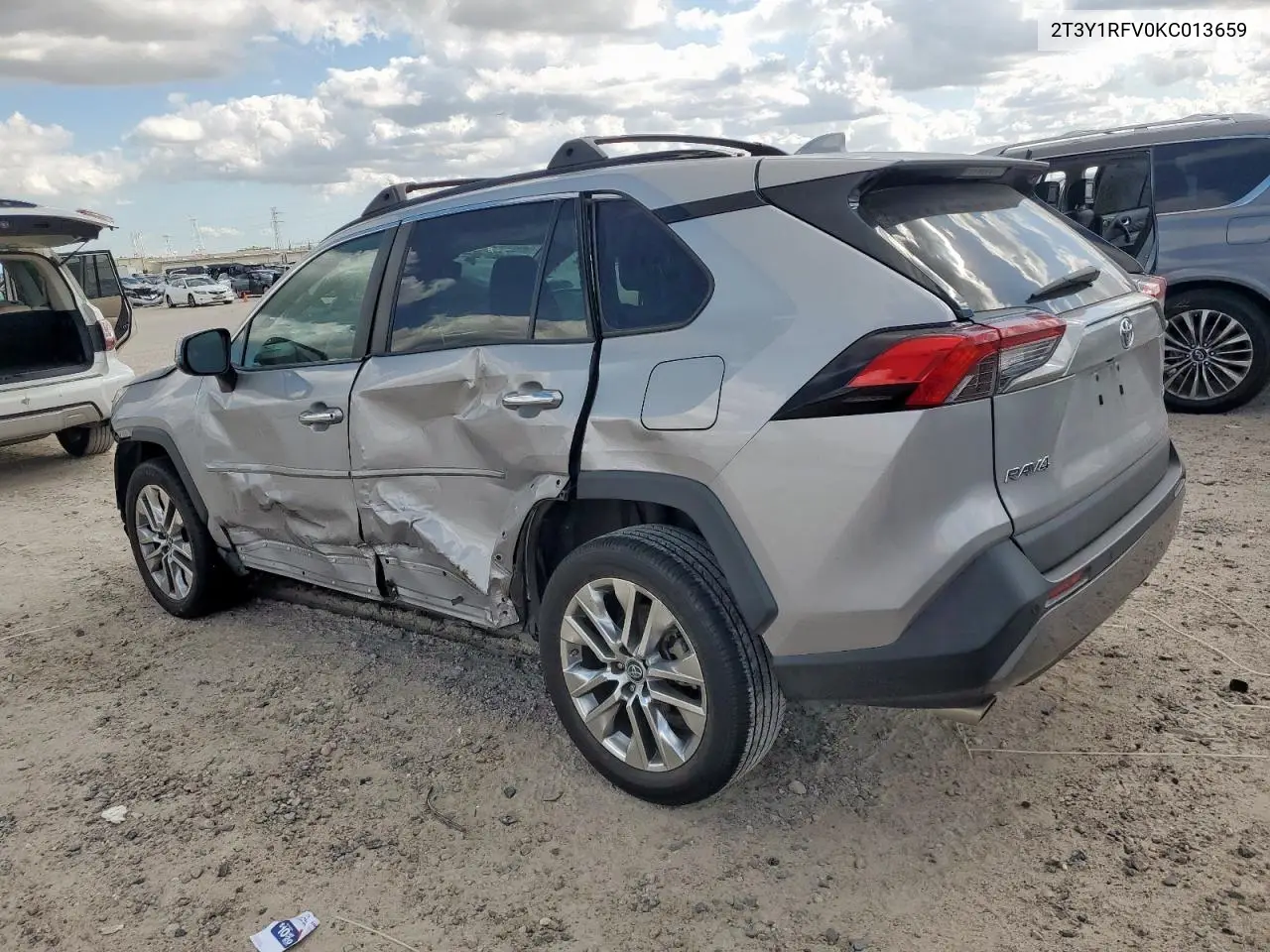 2T3Y1RFV0KC013659 2019 Toyota Rav4 Limited