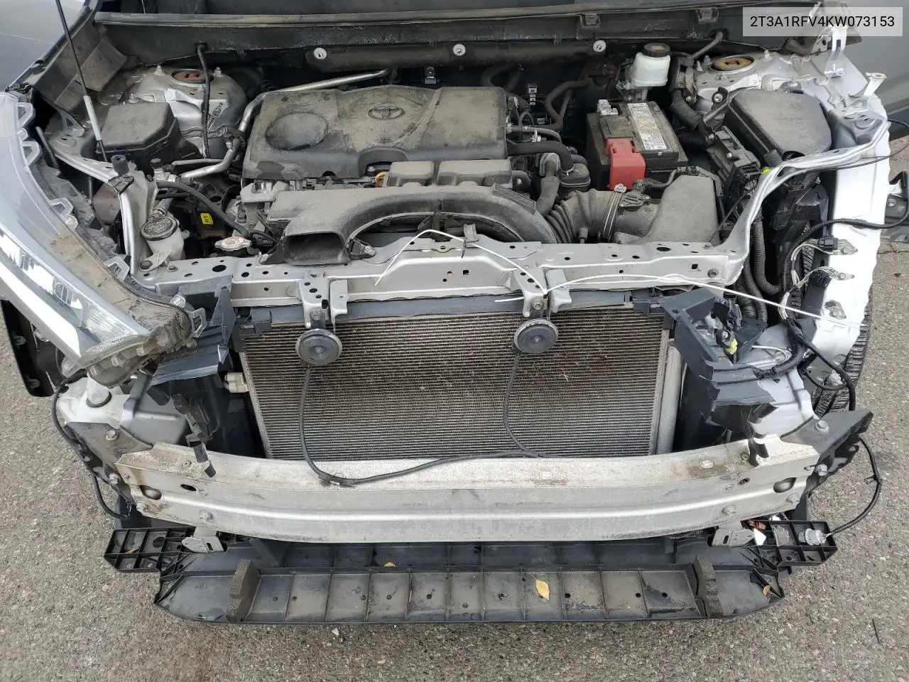 2T3A1RFV4KW073153 2019 Toyota Rav4 Xle Premium