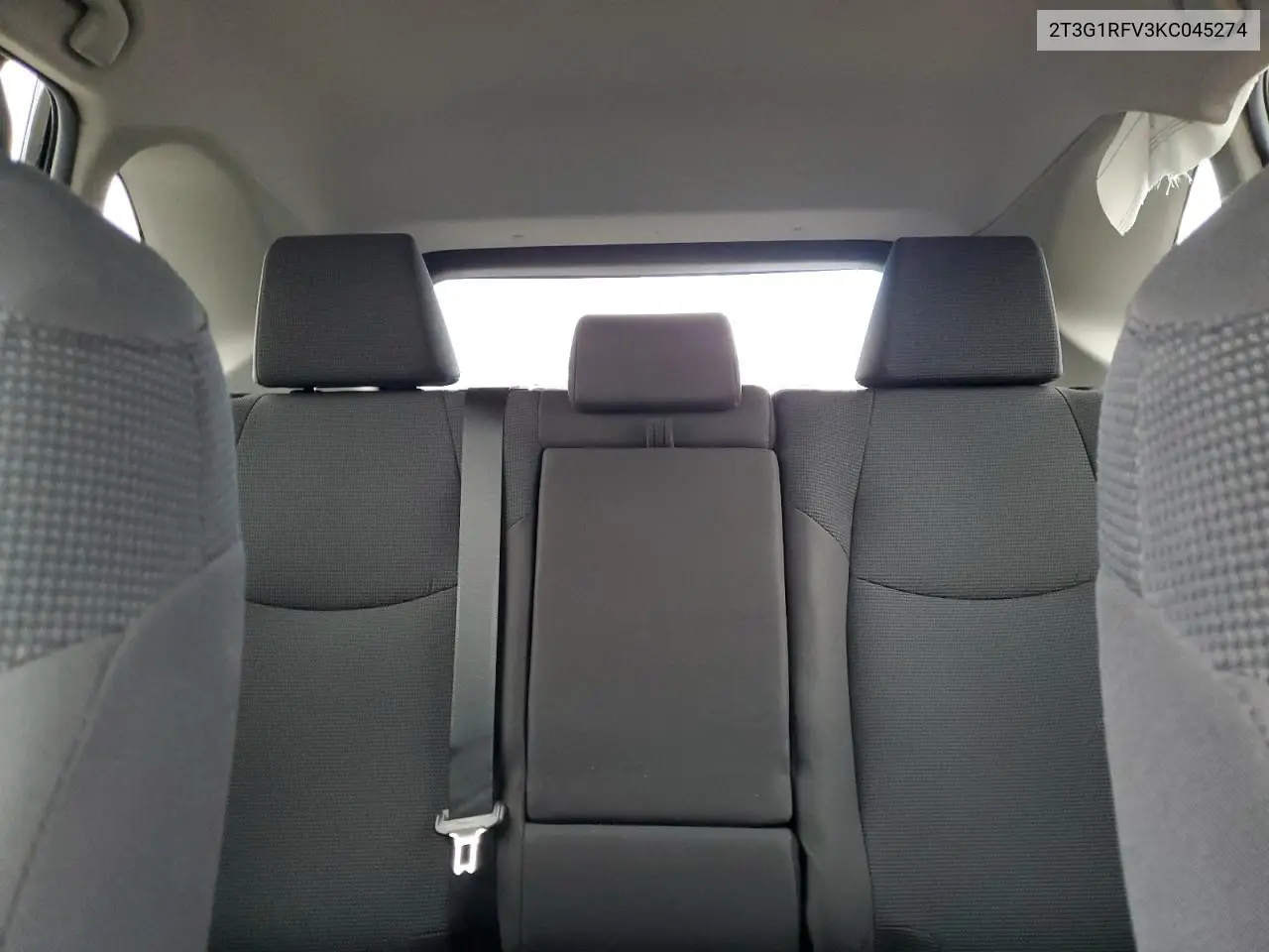 2T3G1RFV3KC045274 2019 Toyota Rav4 Le