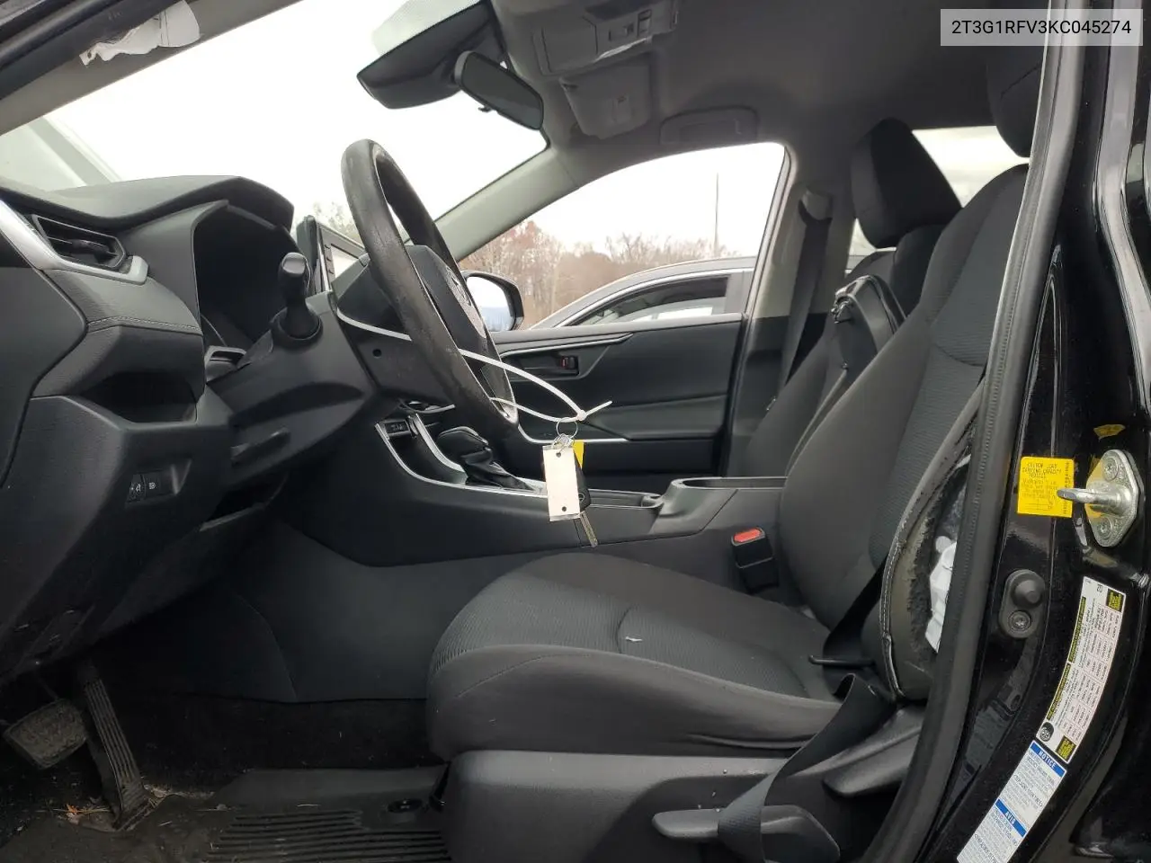 2T3G1RFV3KC045274 2019 Toyota Rav4 Le