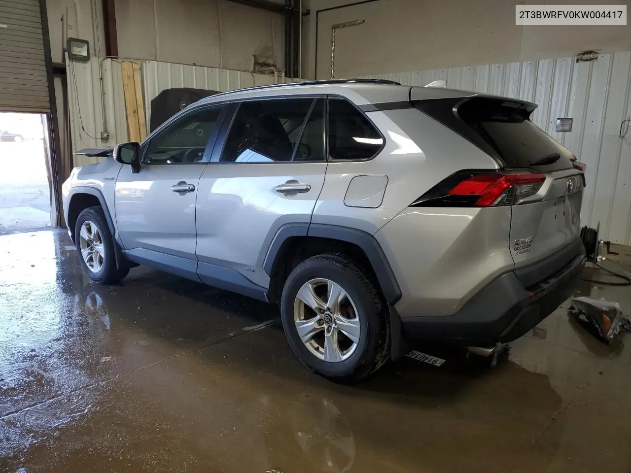 2T3BWRFV0KW004417 2019 Toyota Rav4 Le
