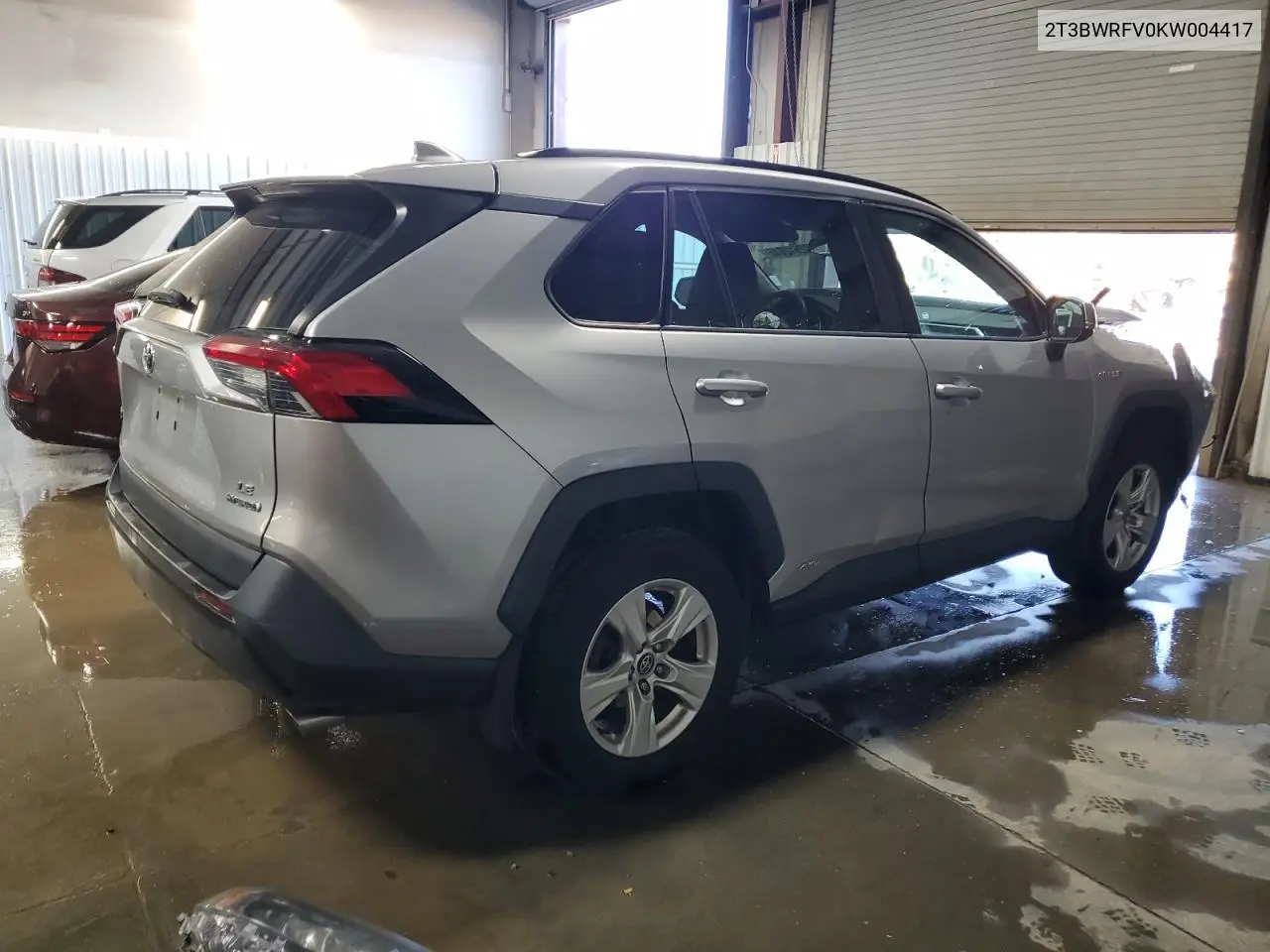 2T3BWRFV0KW004417 2019 Toyota Rav4 Le