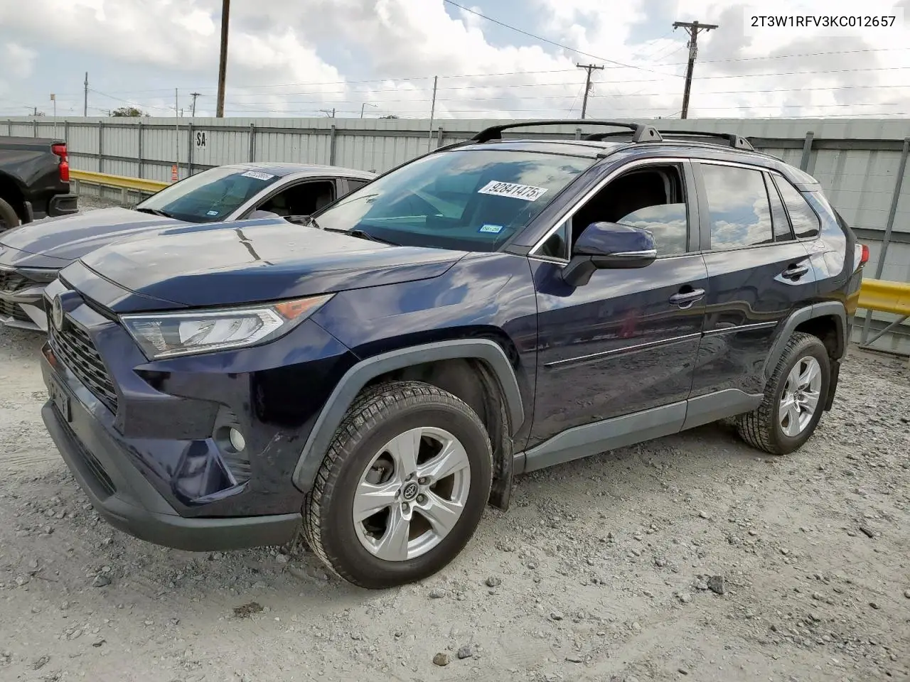 2T3W1RFV3KC012657 2019 Toyota Rav4 Xle