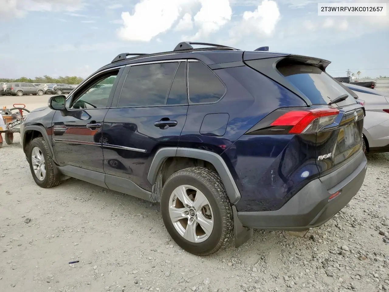 2T3W1RFV3KC012657 2019 Toyota Rav4 Xle