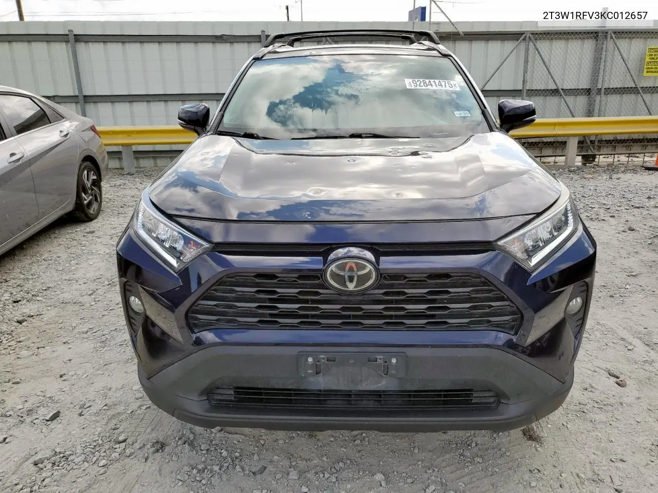 2T3W1RFV3KC012657 2019 Toyota Rav4 Xle