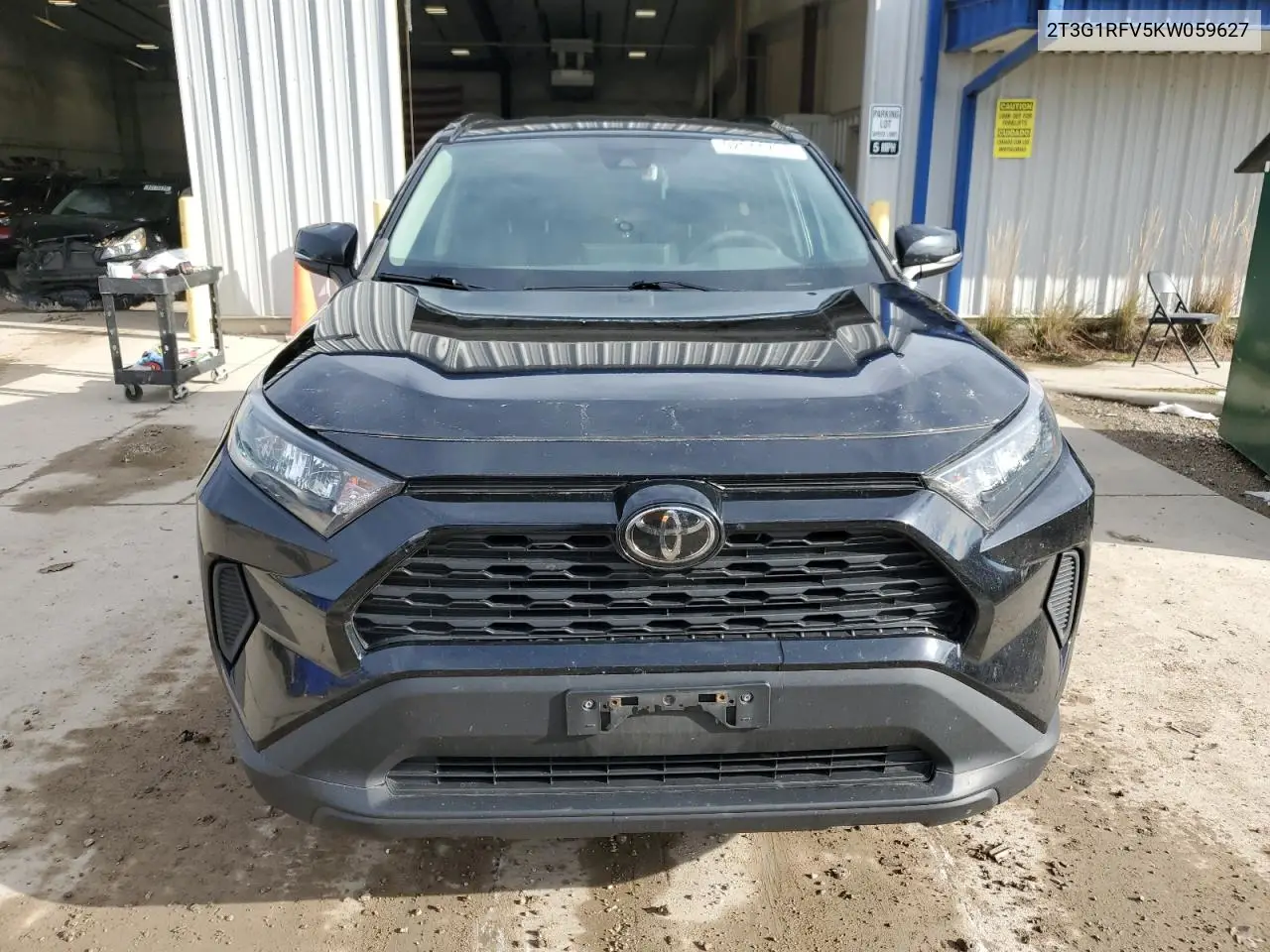 2T3G1RFV5KW059627 2019 Toyota Rav4 Le
