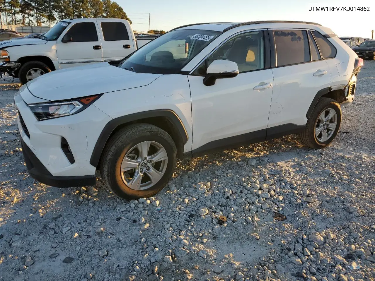 JTMW1RFV7KJ014862 2019 Toyota Rav4 Xle
