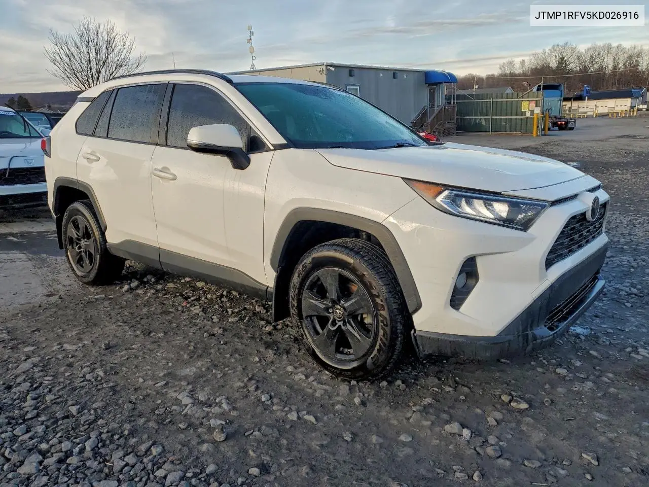 JTMP1RFV5KD026916 2019 Toyota Rav4 Xle