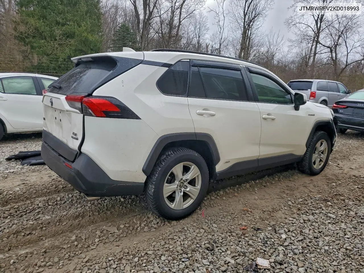 JTMRWRFV2KD018993 2019 Toyota Rav4 Xle