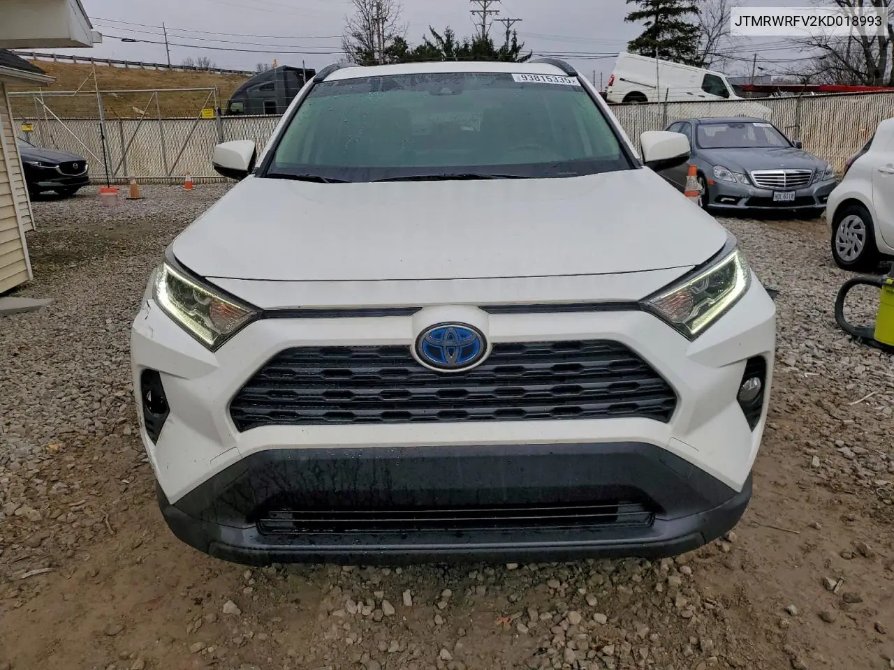 JTMRWRFV2KD018993 2019 Toyota Rav4 Xle