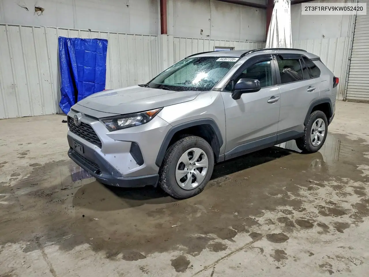 2T3F1RFV9KW052420 2019 Toyota Rav4 Le