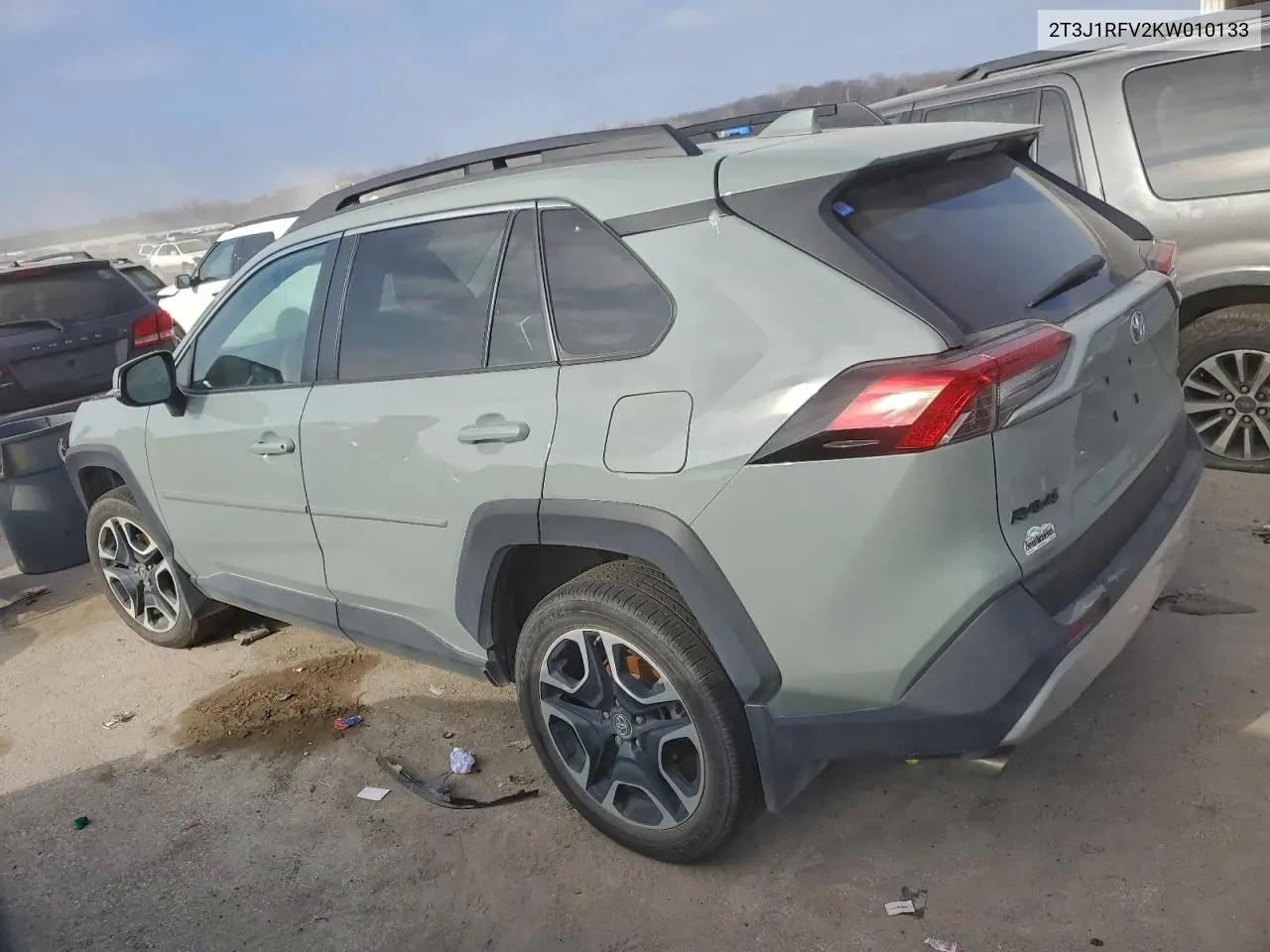 2T3J1RFV2KW010133 2019 Toyota Rav4 Adventure