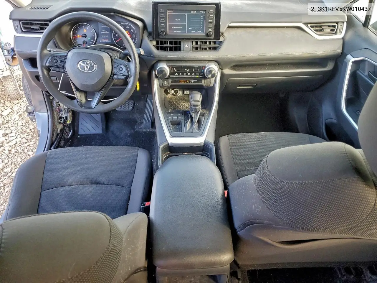 2T3K1RFV5KW010437 2019 Toyota Rav4 Le