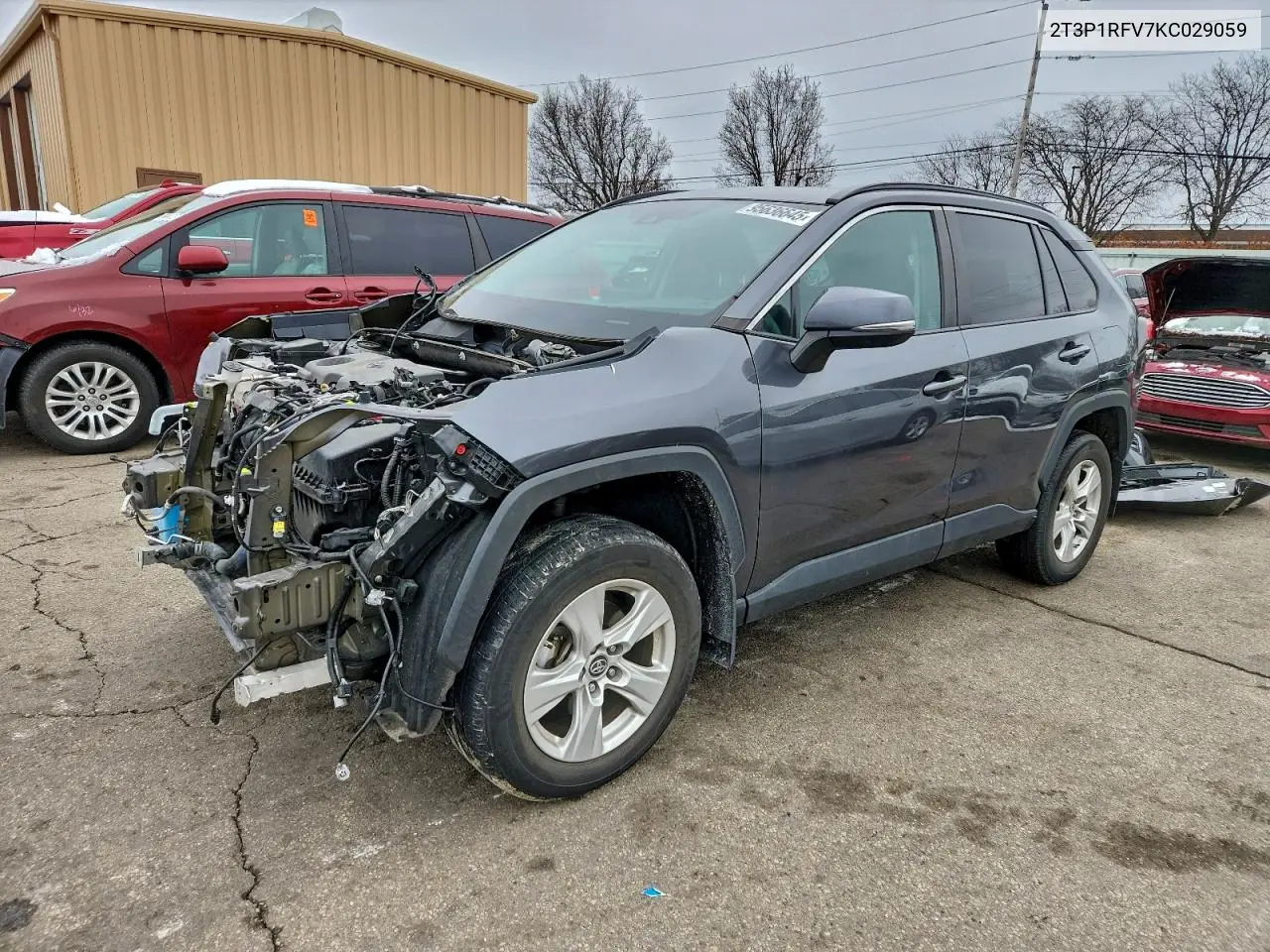 2T3P1RFV7KC029059 2019 Toyota Rav4 Xle
